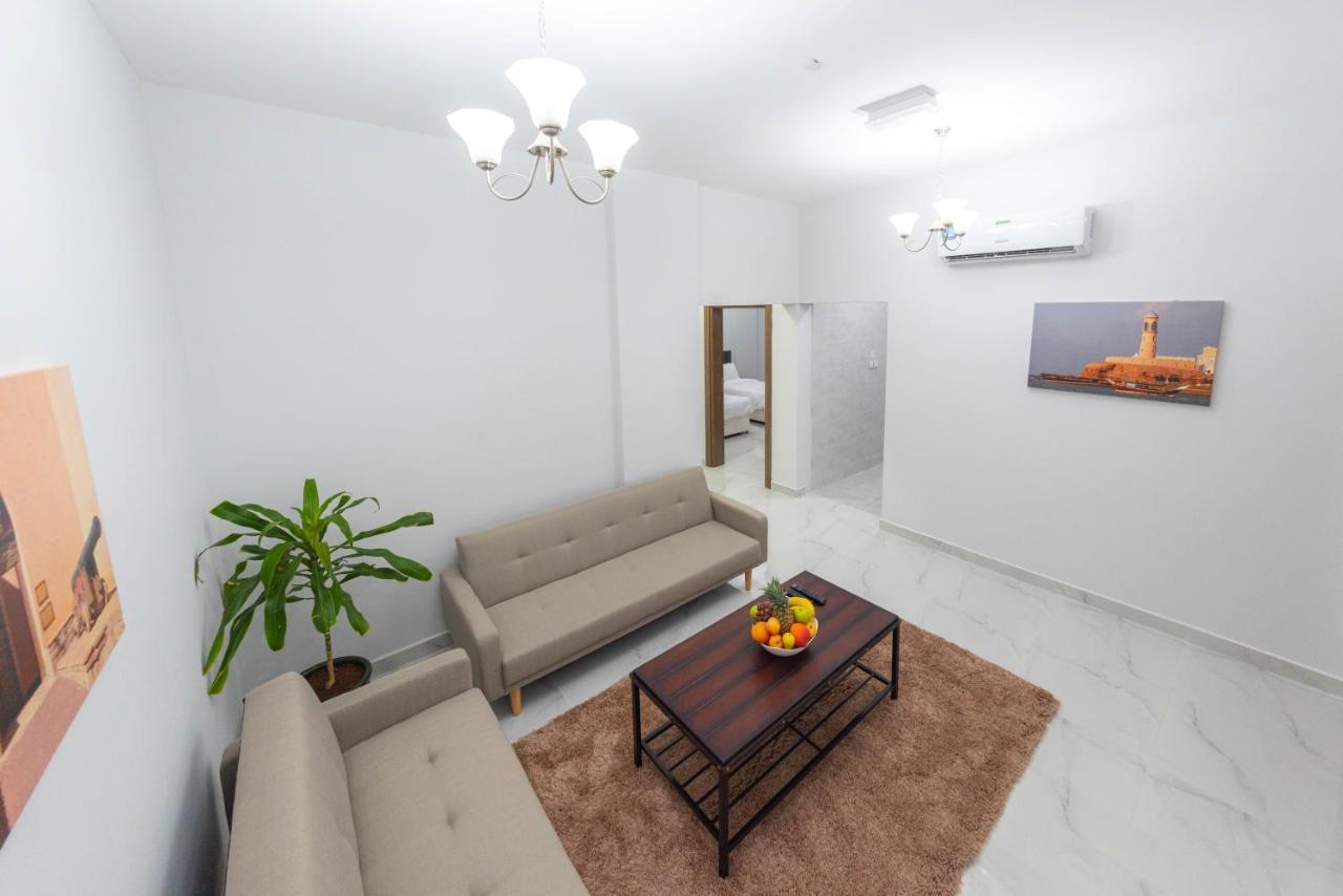 Al Sqlawi Hotel Apartment Ras al Hadd Bagian luar foto